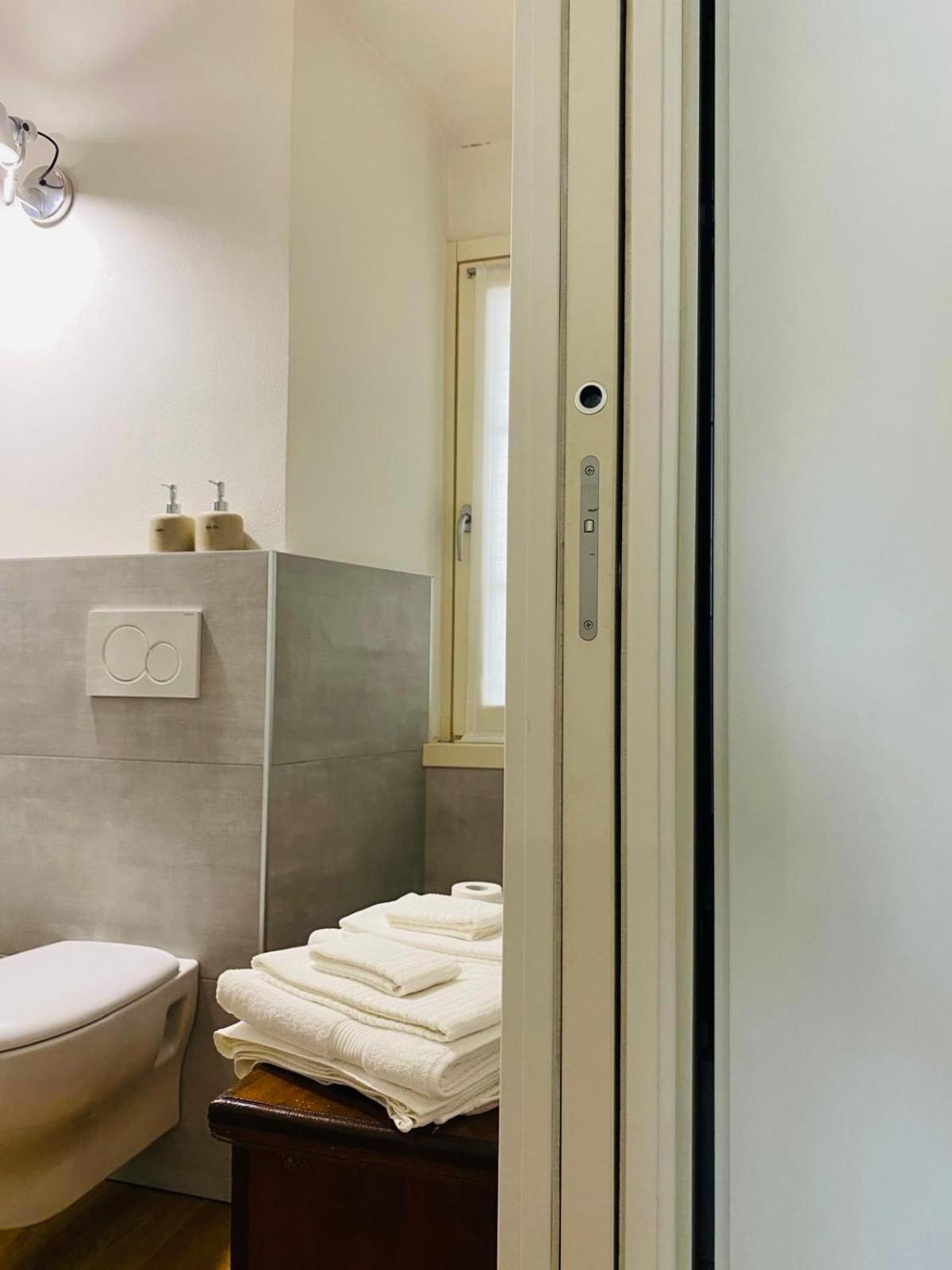 La Casina Di Alessia Appartement Bergamo Buitenkant foto